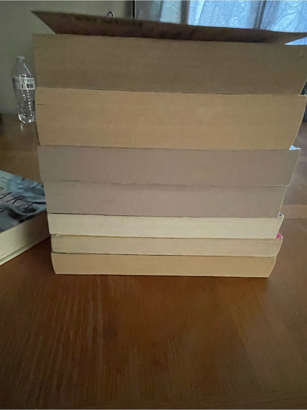 Books - Picture 5 of 5